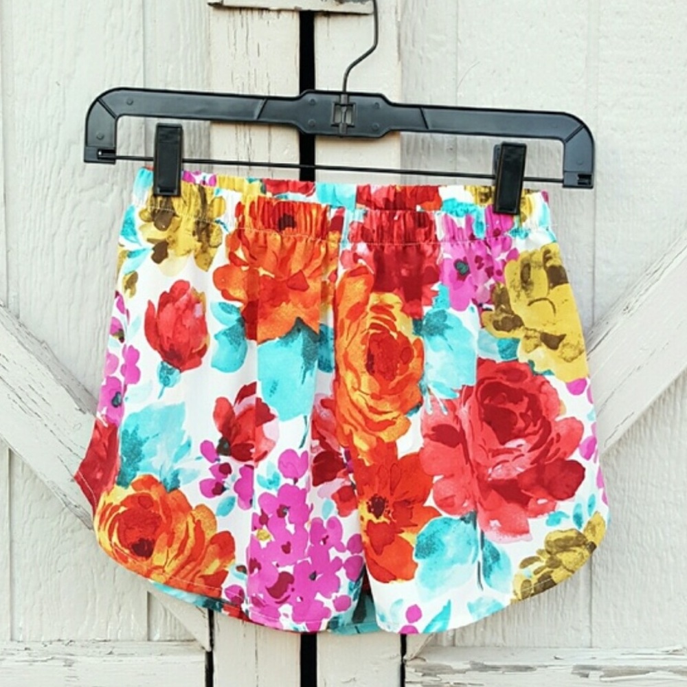 Ambiance Floral Shorts